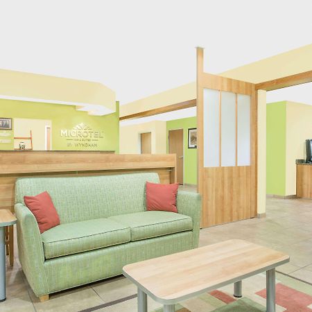 Microtel Inn & Suites By Wyndham Tuscumbia/Muscle Shoals Buitenkant foto