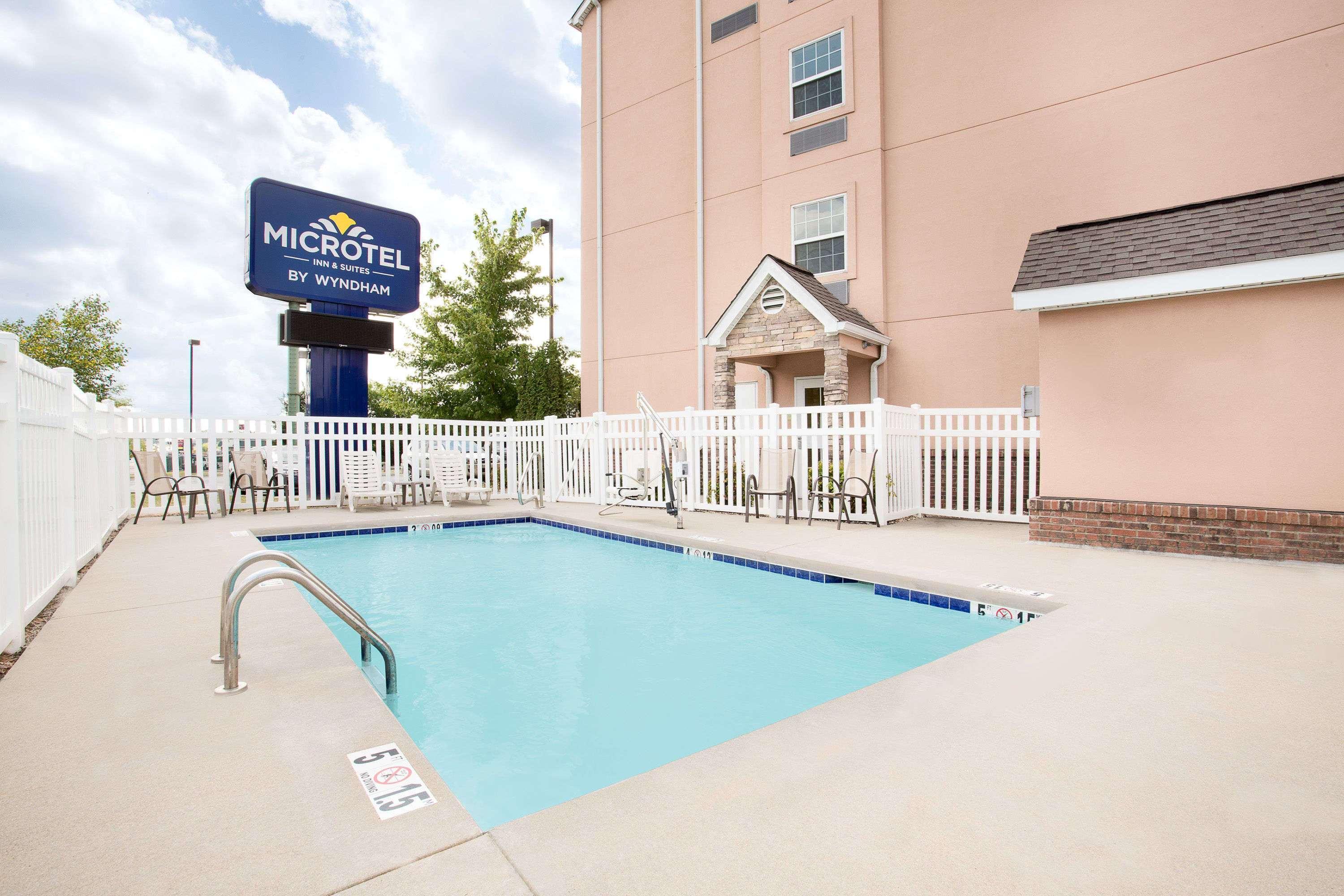 Microtel Inn & Suites By Wyndham Tuscumbia/Muscle Shoals Buitenkant foto